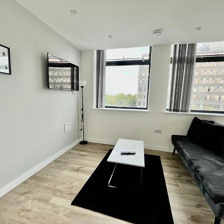 Stunning One Bedroom Apartment In Old Trafford Manchester Ngoại thất bức ảnh